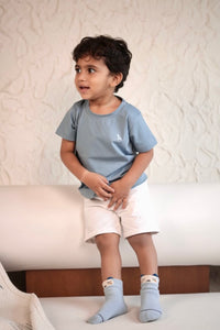 Calm blue solid tee