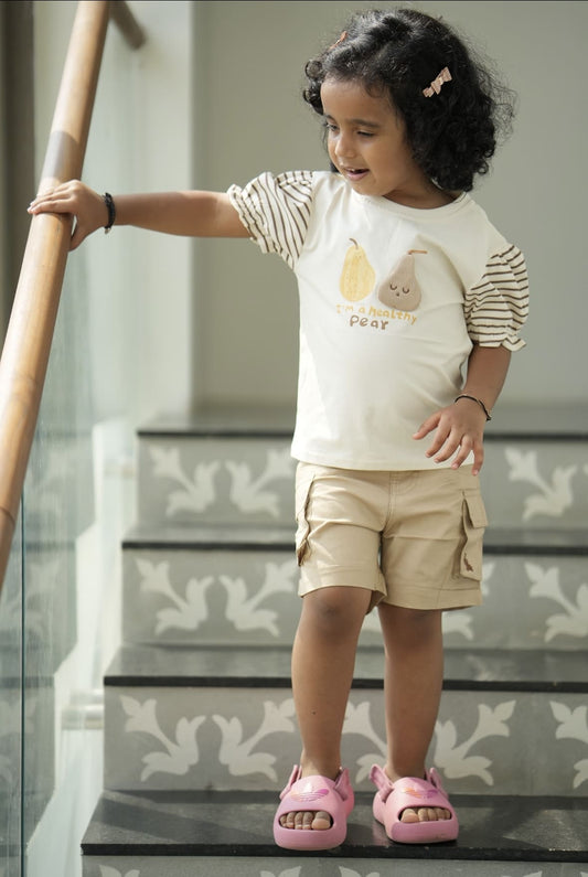 Pear up tee in beige